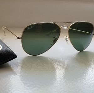 RayBan Aviator sunglasses